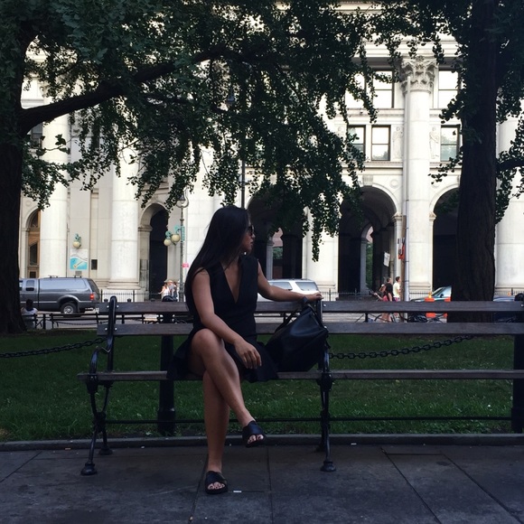 Meet your Posher, Command App - Picture 2 of 2